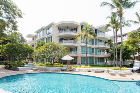 Condo in Hua Hin, Thailand, 4 bedrooms № 168413