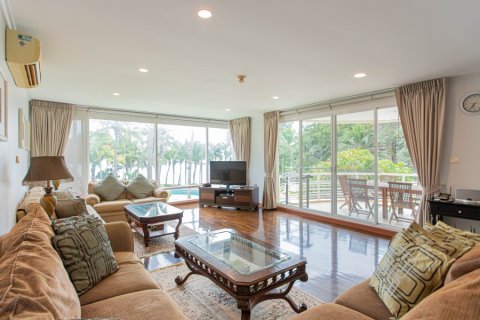 Condominio de 4 dormitorios en Hua Hin, Tailandia № 168413 - foto 6