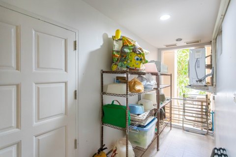Condominio de 4 dormitorios en Hua Hin, Tailandia № 168413 - foto 25