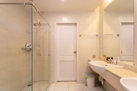 Condominio de 4 dormitorios en Hua Hin, Tailandia № 168413 - foto 23