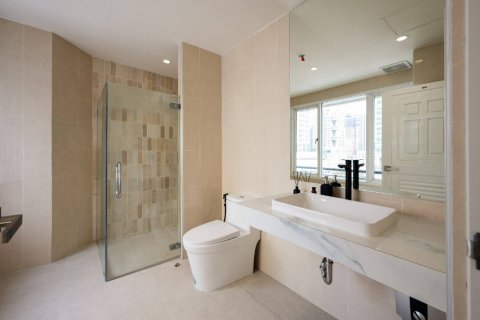 Condominio de 3 dormitorios en Bangkok, Tailandia № 180635 - foto 20
