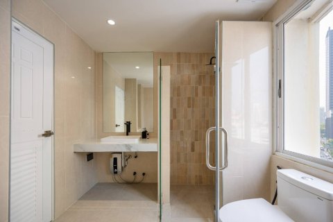 Condominio de 3 dormitorios en Bangkok, Tailandia № 180635 - foto 25