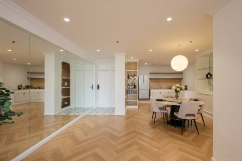 Condominio de 3 dormitorios en Bangkok, Tailandia № 180635 - foto 13
