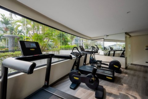 Condominio de 3 dormitorios en Bangkok, Tailandia № 180635 - foto 28