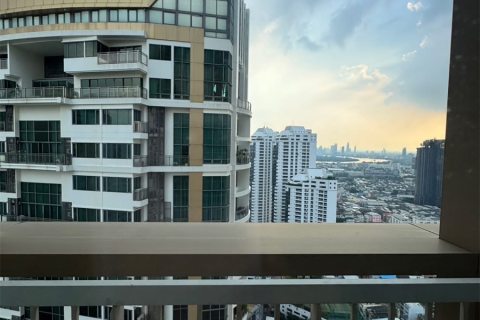 Condo in Bangkok, Thailand, 2 bedrooms  № 186806