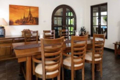 Chalet de 3 dormitorios en Hua Hin, Tailandia № 152604 - foto 3