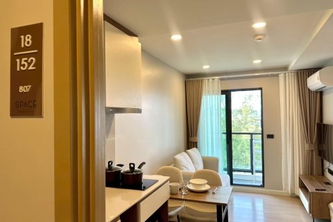 Studio dans le Condo à Phuket, Thaïlande  № 161265