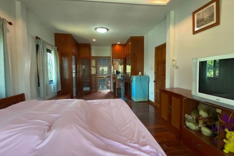 House in Chiang Mai, Thailand 4 bedrooms № 162479 - photo 6