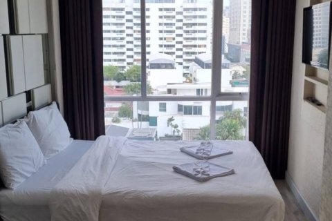 Studio in the Condo in Sathon, Bangkok, Thailand  № 173714