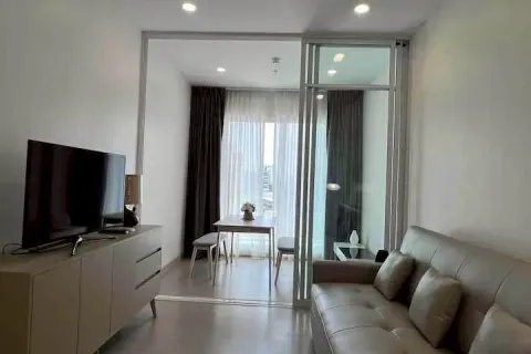 Estudio en el condominio en Bang Rak, Bangkok, Tailandia № 170797 - foto 3