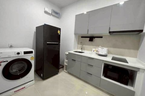 Estudio en el condominio en Bang Rak, Bangkok, Tailandia № 170797 - foto 6