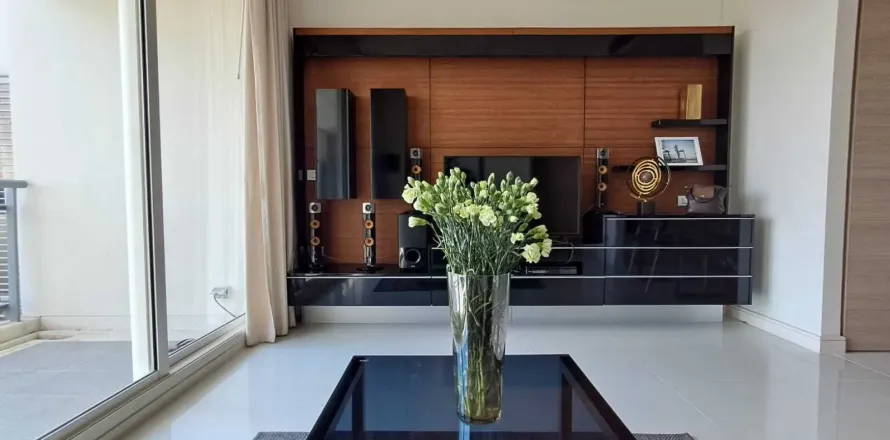 Studio in the Condo in Pattaya, Thailand № 170798