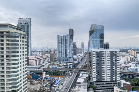 Condominio de 2 dormitorios en Bangkok, Tailandia № 186986 - foto 10