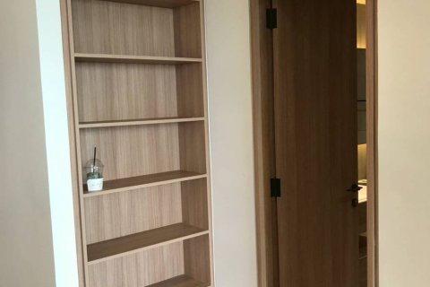 Condominio de 1 dormitorio en Bangkok, Tailandia № 172877 - foto 3