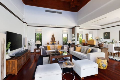 Chalet de 4 dormitorios en Phuket, Tailandia № 152597 - foto 3