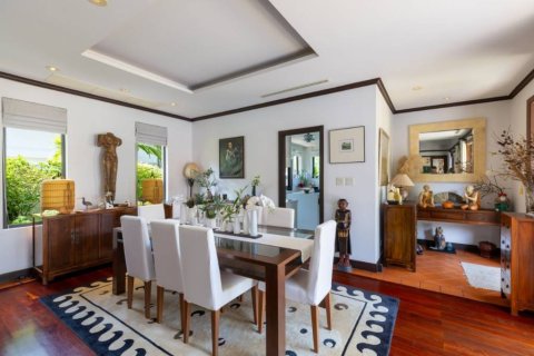 Chalet de 4 dormitorios en Phuket, Tailandia № 152597 - foto 7