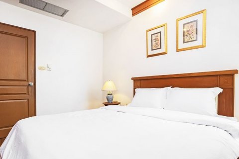 Condominio de 2 dormitorios en Bangkok, Tailandia № 67213 - foto 11