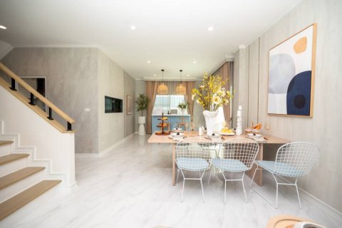 Chalet de 4 dormitorios en Hua Hin, Tailandia № 176837 - foto 7