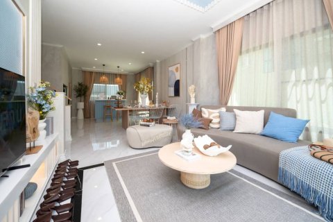 Chalet de 4 dormitorios en Hua Hin, Tailandia № 176837 - foto 4