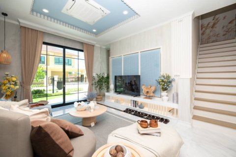 Chalet de 4 dormitorios en Hua Hin, Tailandia № 176837 - foto 5