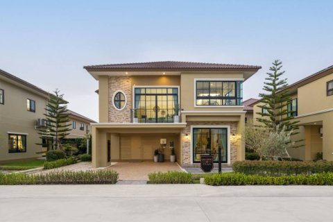 Villa in Hua Hin, Thailand 4 bedrooms № 176837
