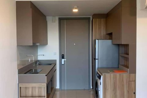 Condominio de 1 dormitorio en Bangkok, Tailandia en Taka Haus Ekamai 12  № 51089
