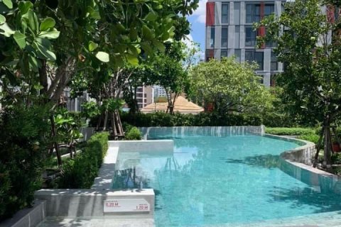Sobre plano Taka Haus Ekamai 12 en Bangkok, Tailandia № 27688 - foto 15
