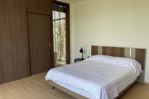 Chalet de 4 dormitorios en Phuket, Tailandia № 173126 - foto 19
