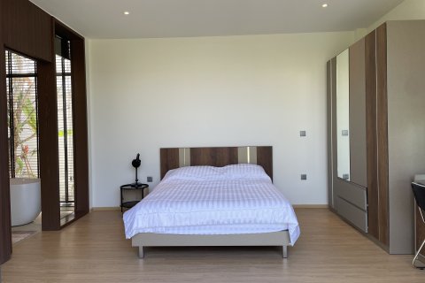 Chalet de 4 dormitorios en Phuket, Tailandia № 173126 - foto 13