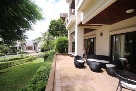 Condominio de 2 dormitorios en Hua Hin, Tailandia № 66544 - foto 17