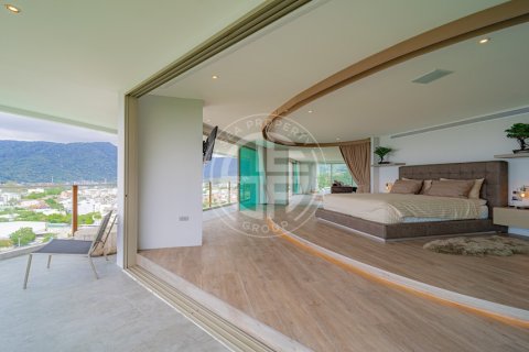 Chalet de 2 dormitorios en Kamala, Tailandia № 190827 - foto 12