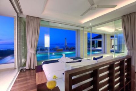 Chalet de 4 dormitorios en Tha Chang, Tailandia № 202905 - foto 3