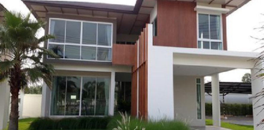 Casa de 3 dormitorios en Jomtien Beach, Pattaya, Tailandia № 202906