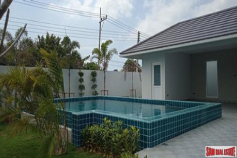 Casa de 3 dormitorios en Pattaya, Tailandia № 202907 - foto 5