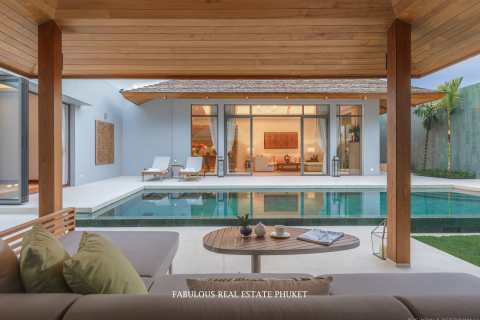 Chalet de 3 dormitorios en Bang Tao, Tailandia № 179684 - foto 2