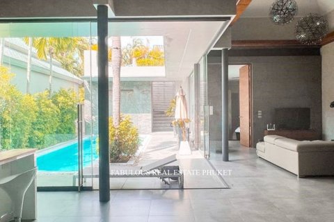 Chalet de 2 dormitorios en Bang Tao, Tailandia № 179679 - foto 3