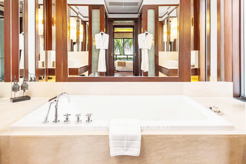 Apartamento de 2 dormitorios en Kamala, Tailandia № 179681 - foto 3