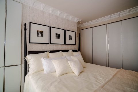 Condo à Watthana, Bangkok, Thaïlande, 3 chambres  № 200564 - photo 7
