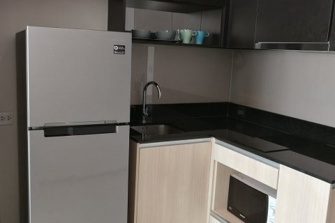Condo à Watthana, Bangkok, Thaïlande, 1 chambre  № 200567 - photo 7