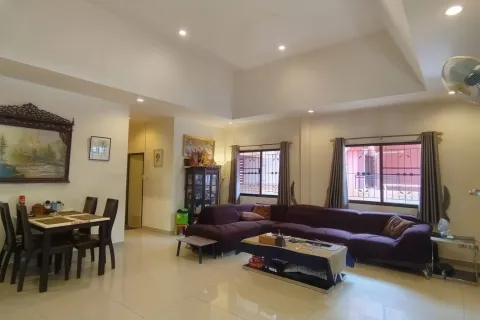 Casa de 2 dormitorios en Pattaya, Tailandia № 155566 - foto 19