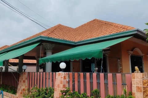House in Pattaya, Thailand 2 bedrooms № 155566