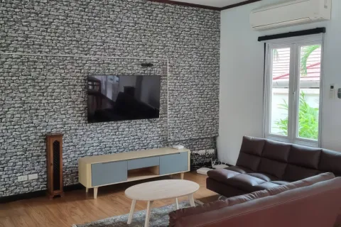 Casa de 3 dormitorios en Pattaya, Tailandia № 155562 - foto 8