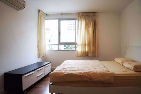 Condominio de 1 dormitorio en Watthana, Bangkok, Tailandia № 48180 - foto 5
