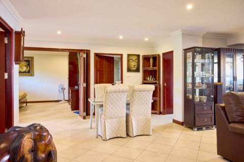 Eigentumswohnung in Pattaya, Thailand, 3 Schlafzimmer № 168879 - Foto 8