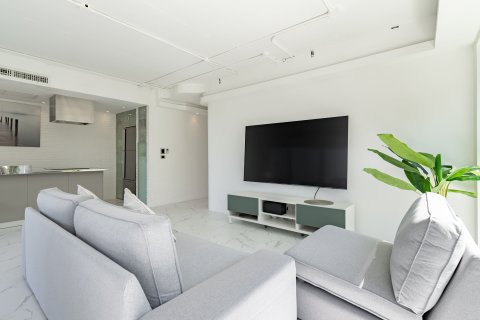 Condominio de 2 dormitorios en Phuket, Tailandia № 168876 - foto 3