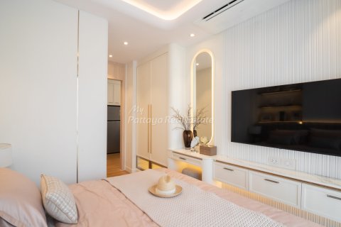 Condominio de 2 dormitorios en Pattaya, Tailandia № 154501 - foto 9