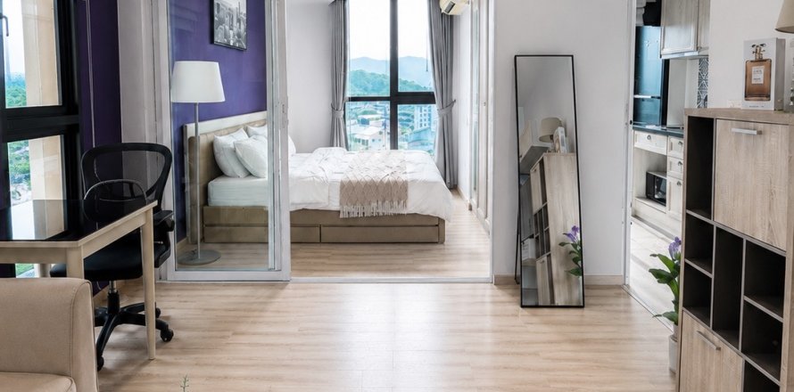 Apartment in Pattaya, Thailand 2 rooms № 233573