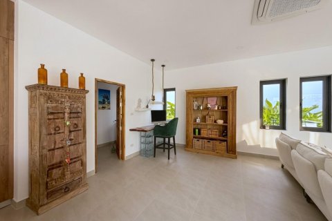 Casa de 3 dormitorios en Ko Samui, Tailandia № 233569 - foto 9