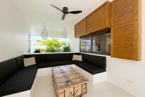 Casa de 3 dormitorios en Ko Samui, Tailandia № 233569 - foto 20