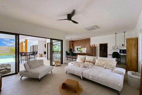Casa de 3 dormitorios en Ko Samui, Tailandia № 233569 - foto 4